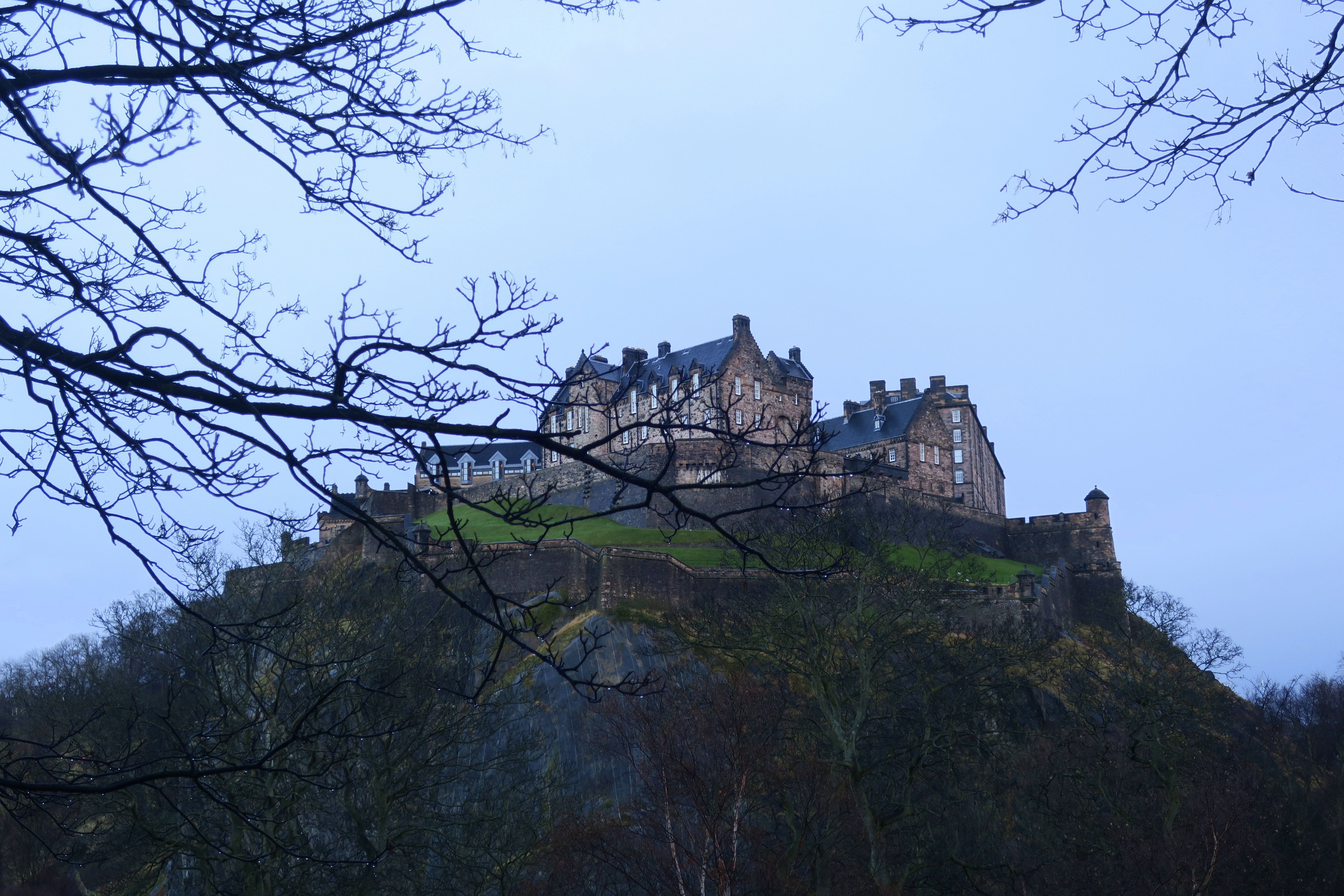 Das Schloss von Edinburgh in Schottland, 2017.