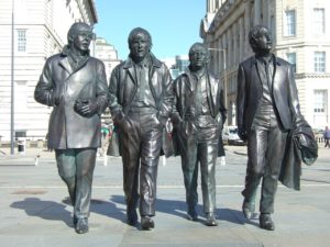 Die Beatles-Statue in Liverpool, Quelle: Pixabay.
